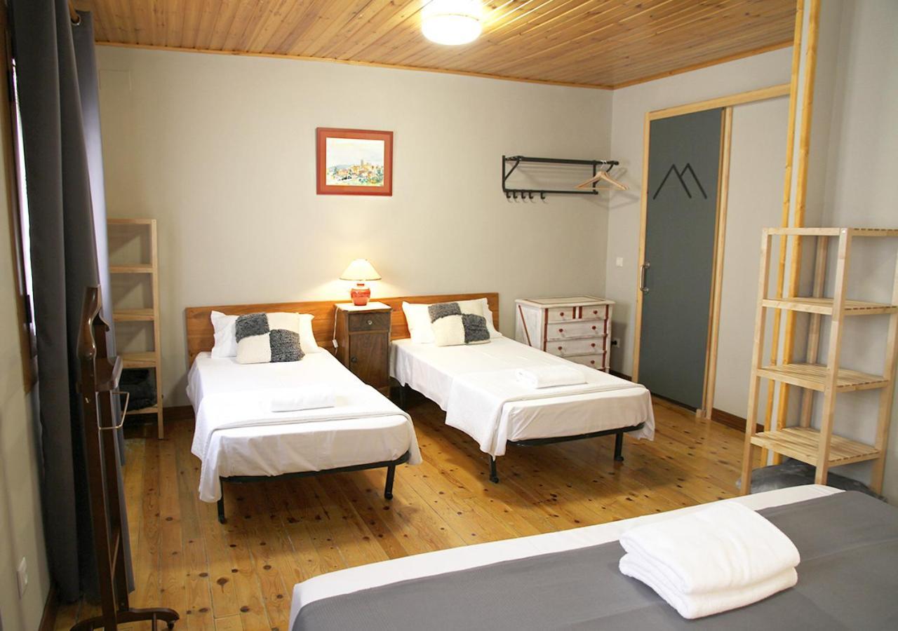 Hostal Fonda Prat Puigcerdà Екстериор снимка