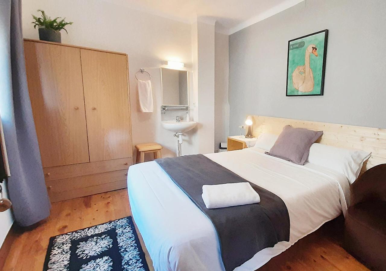 Hostal Fonda Prat Puigcerdà Екстериор снимка