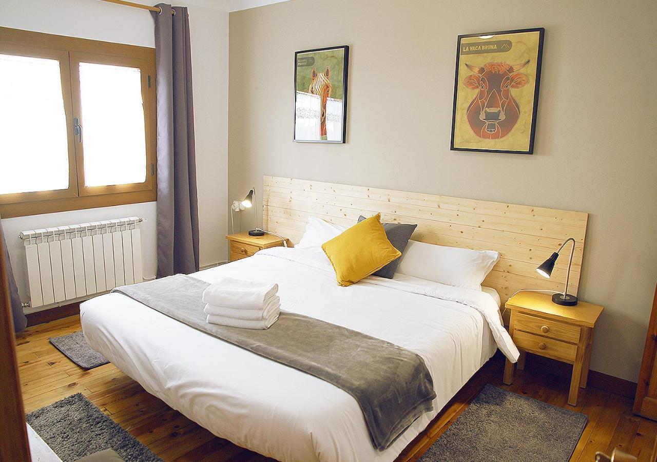 Hostal Fonda Prat Puigcerdà Екстериор снимка