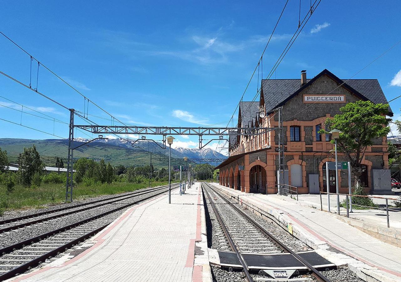 Hostal Fonda Prat Puigcerdà Екстериор снимка